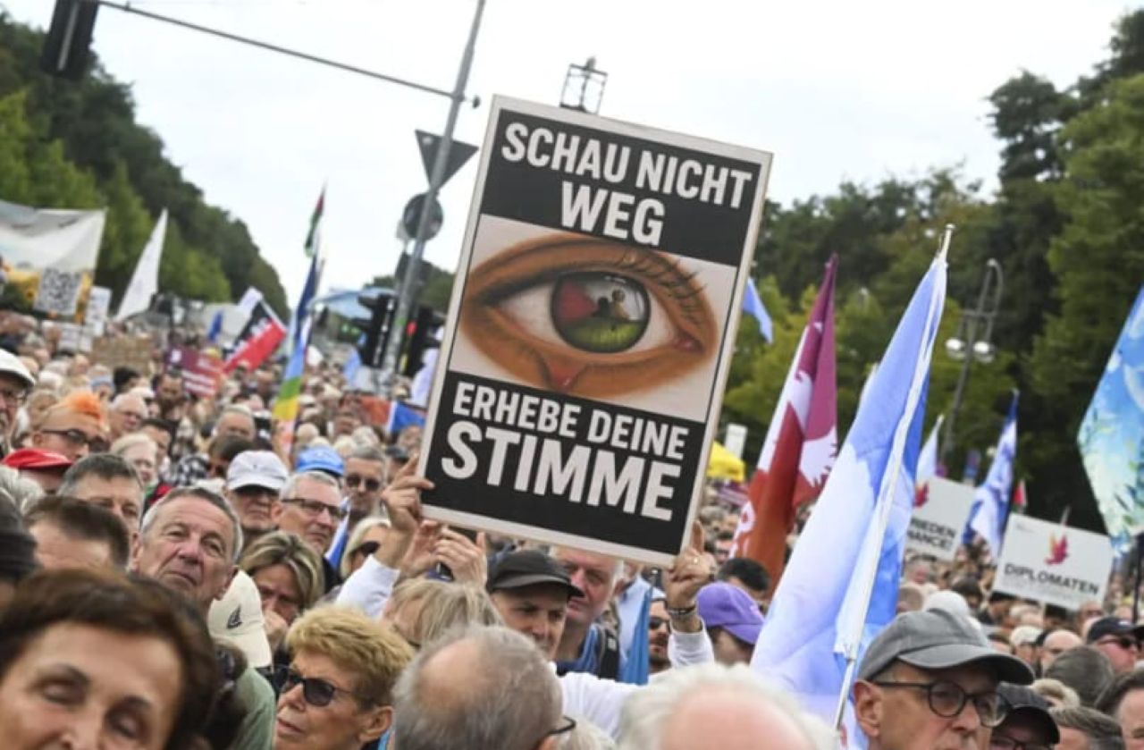 Ribuan Warga Berlin Demo Tolak Genosida Gaza dan Pengiriman Senjata ke Israel