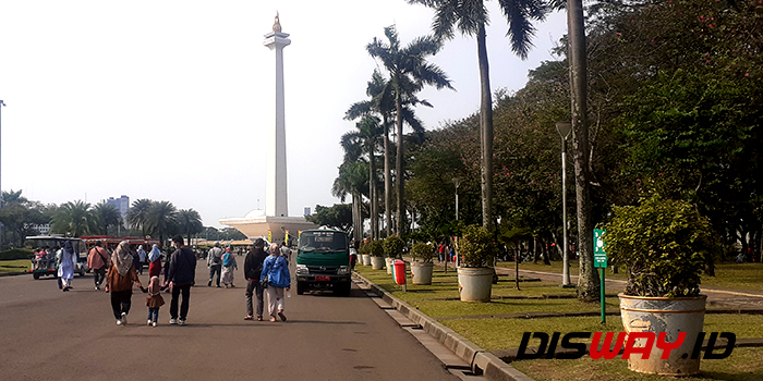 Monas Akan Dihijaukan Kembali 