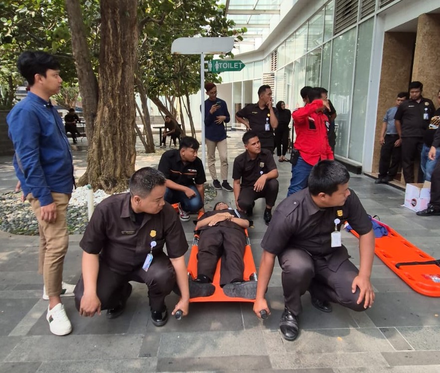 Pertama di Surabaya! Pelatihan P3K Penghuni Apartemen di Grand Sungkono Lagoon dan Pavilion Permata