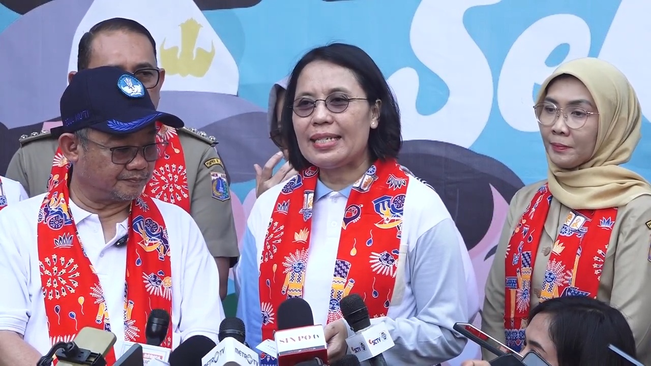 Mendikdasmen Abdul Mu'ti Larang Siswa Main Game Roblox, Minta Orangtua Awasi Anak