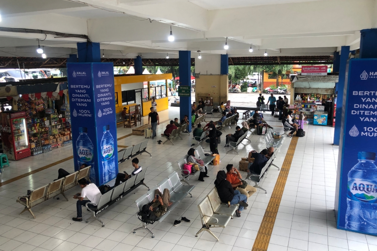 H-5 Lebaran 2024 di Terminal Kampung Rambutan Masih Normal, Penumpang Keluhkan Harga Tiket Bus Makin Mahal
