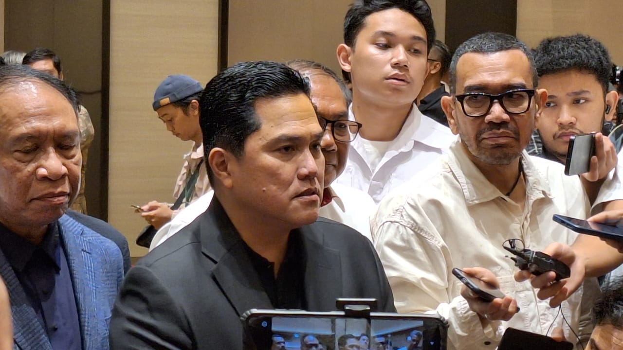 Erick Thohir Beberkan Alasan Pilih Pelatih Asal Belanda, Murni Dinamika atau Konflik Internal?