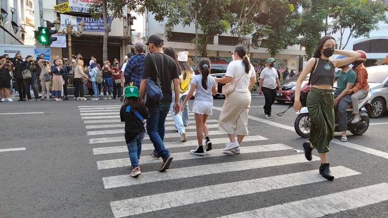 Tunjungan Fashion Week: Jangan Terjebak pada Cara Aneh Menarik Perhatian