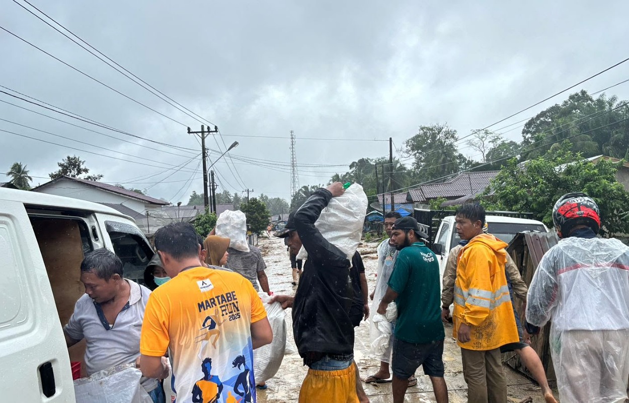 Komisi VIII Dukung Dapur SPPG Jadi Posko Bantuan bagi Korban Bencana di Sumatera