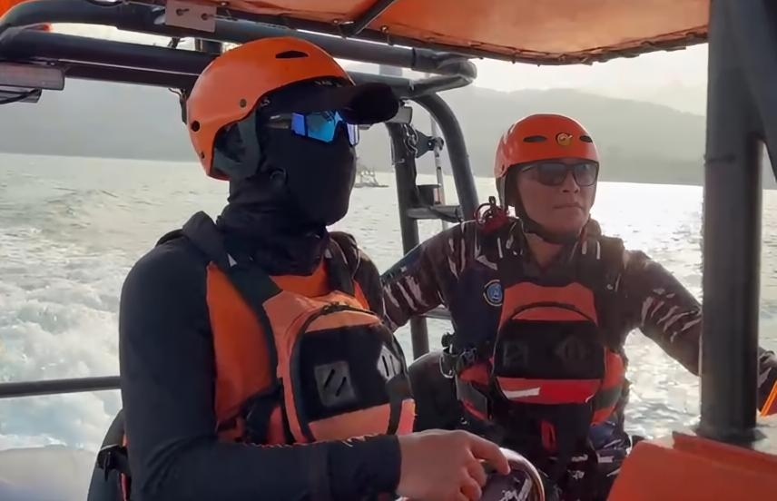 Hari Kesembilan, Tim SAR Kerahkan 22 Alut Air Cari Rombongan Jurnalis Hilang Kontak di Selat Sunda