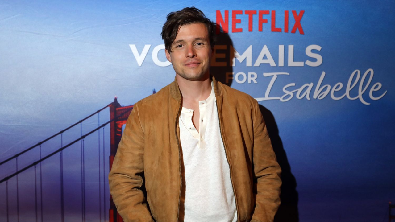 Profil dan Biodata Nick Robinson Aktor Asal Amerika Bintangi Film 'Voicemails for Isabelle'