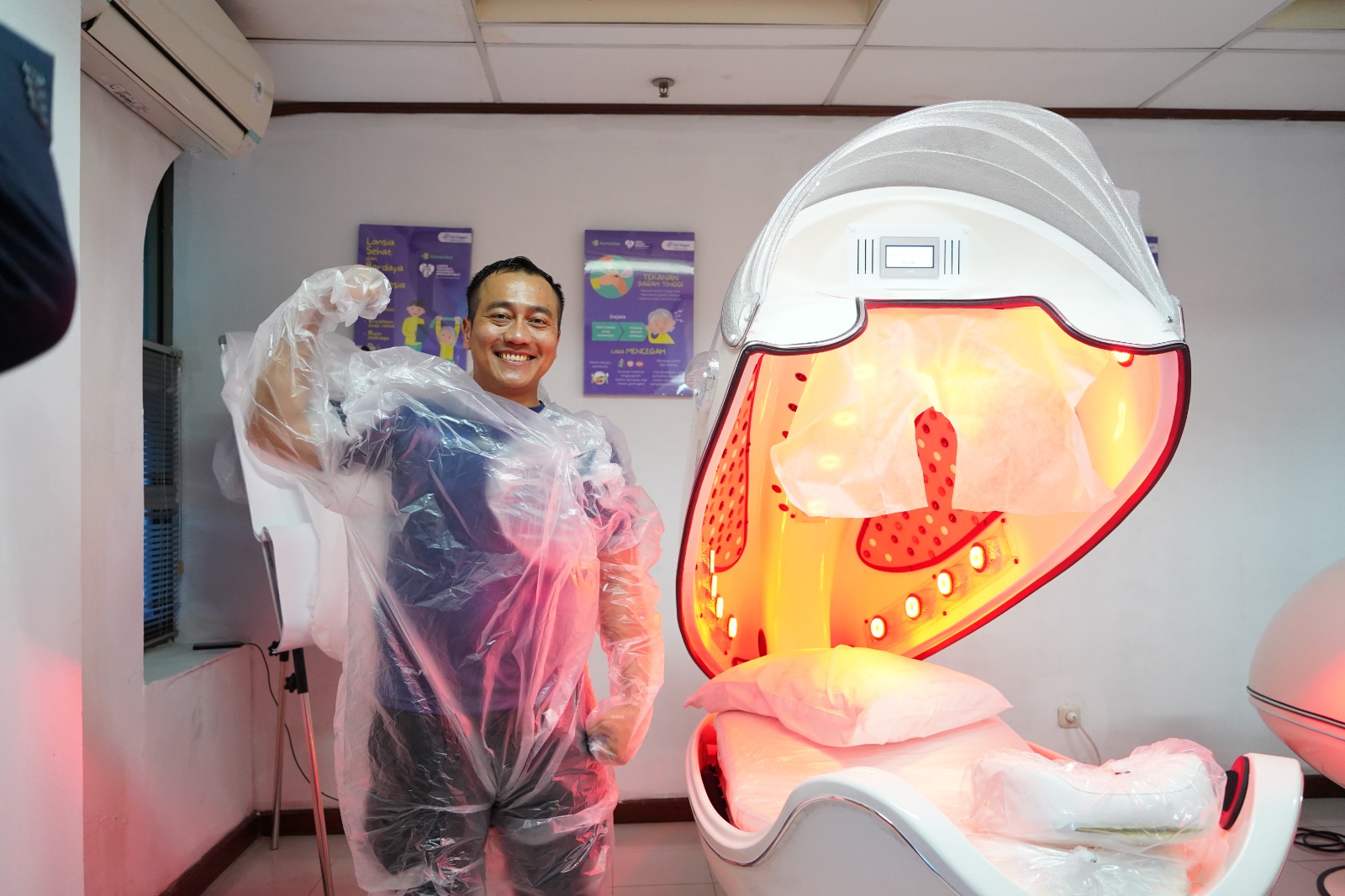 Universitas Esa Unggul Perkuat Riset Prediabetes lewat Hibah Perangkat COCOON