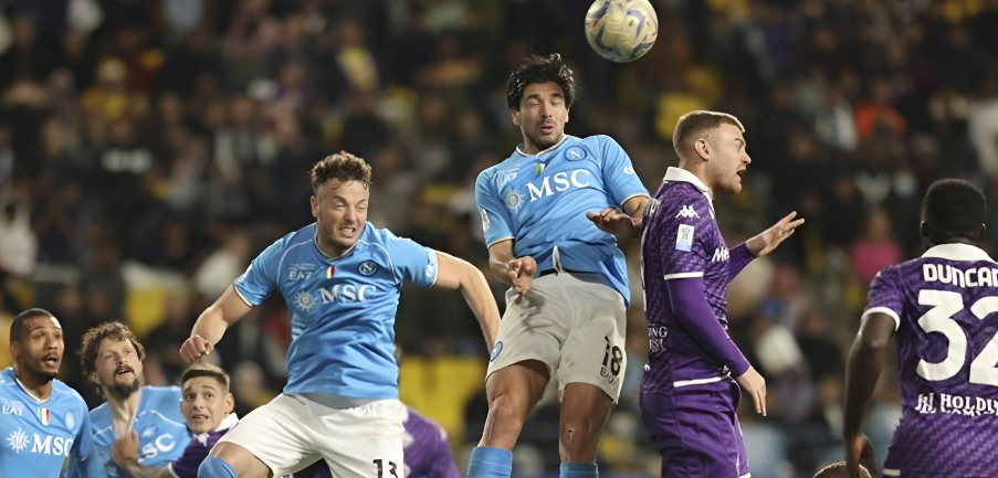 Napoli Gasak Fiorentina 3-0: I Partenopei Tunggu Inter Milan atau Lazio di Final 