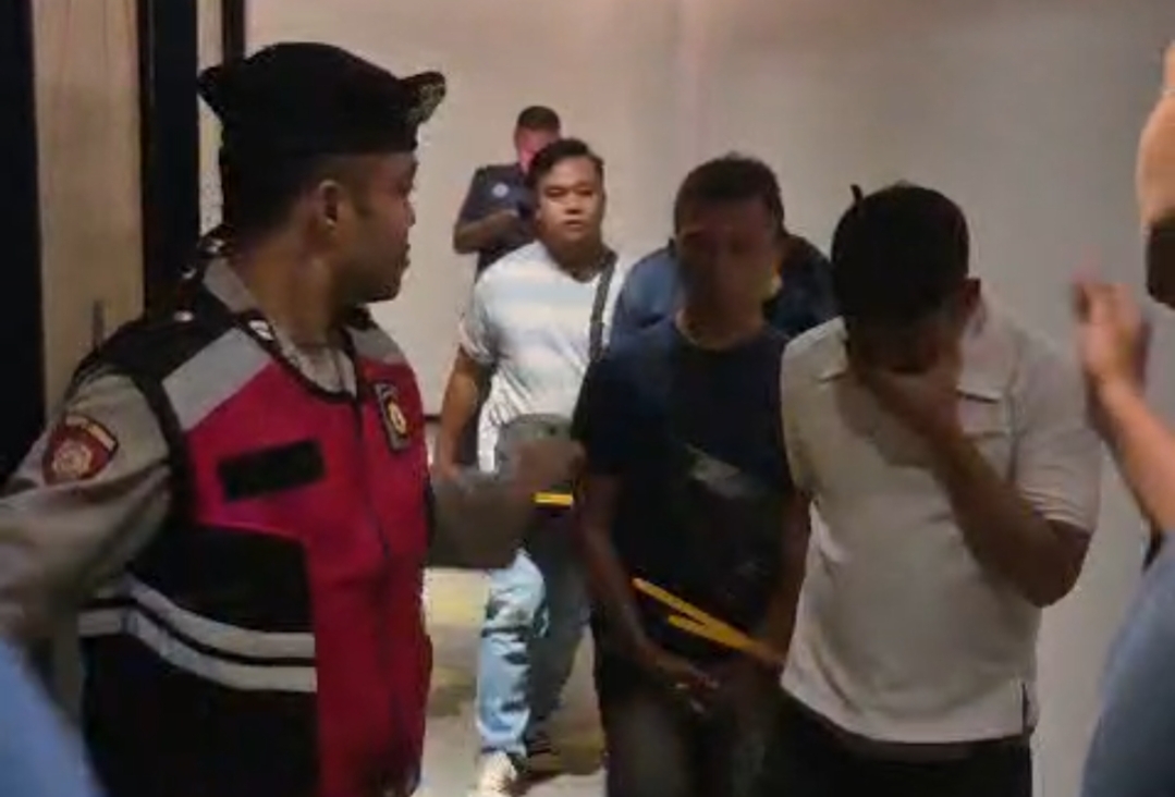 Kronologi Polrestabes Surabaya Gerebek Pesta Gay di Hotel Surabaya, 34 Pria Diamankan Tanpa Sehelai Baju