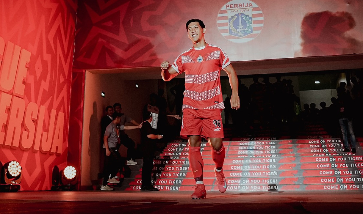 Monster Gol Berdarah Sulawesi Dipanggil Kluivert, Satu Keuntungan Timnas di Round 4 Datang