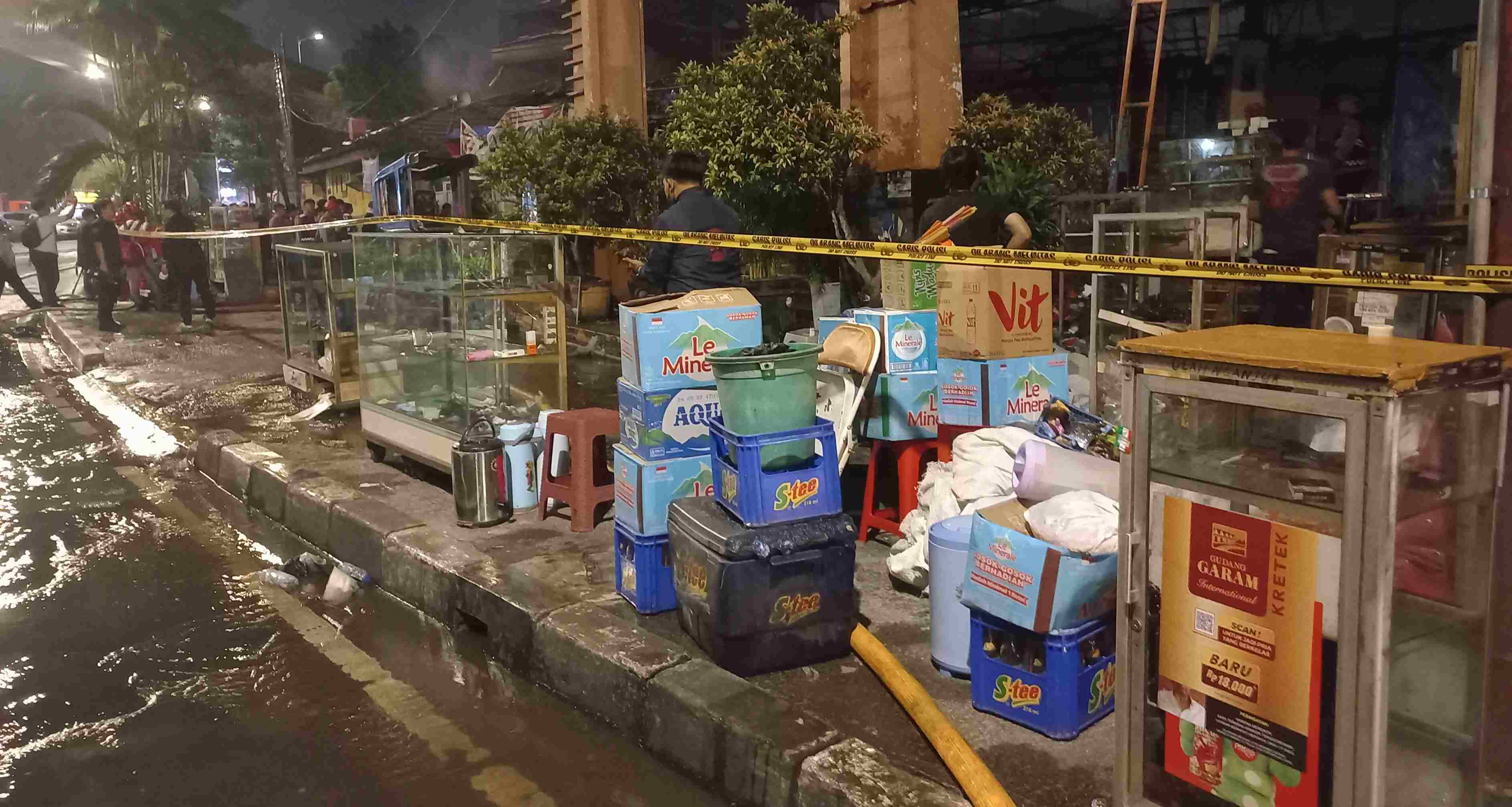 Kebakaran Pasar Taman Puring, Pedagang Pasrah Tak Ada Dagangan yang Tersisa