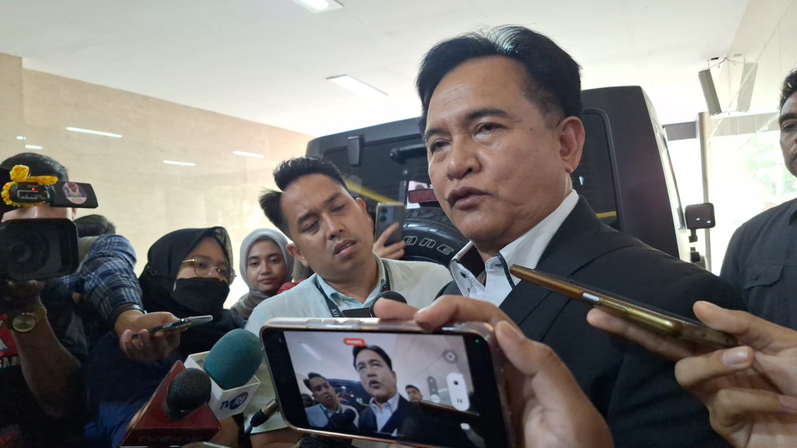 Jangan CENGENG! Yusril Minta Delpedro Hadapi Proses Hukum secara Kooperatif dan Gentleman