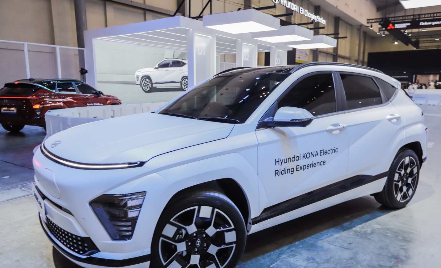 Hyundai Bluelink All-New KONA jadi EV Pertama yang Gunakan Baterai Buatan Indonesia, Makin Well Connected