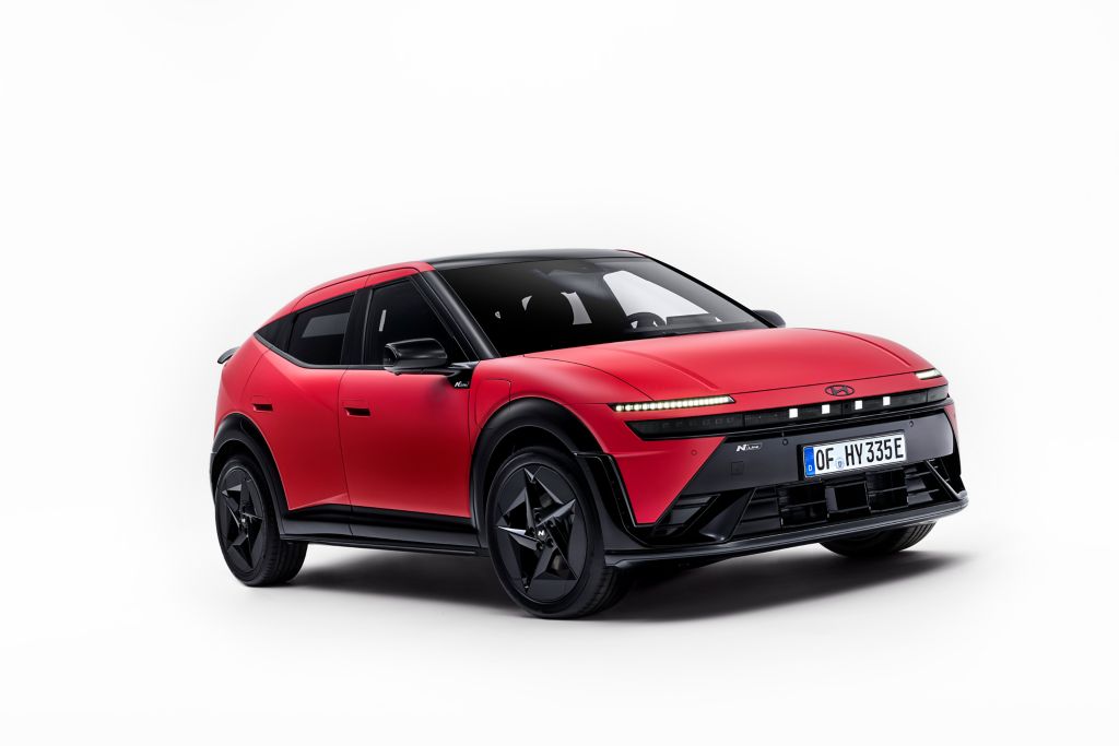 Debut Hyundai IONIQ 3: EV Kompak Praktis dengan Desain Futuristik