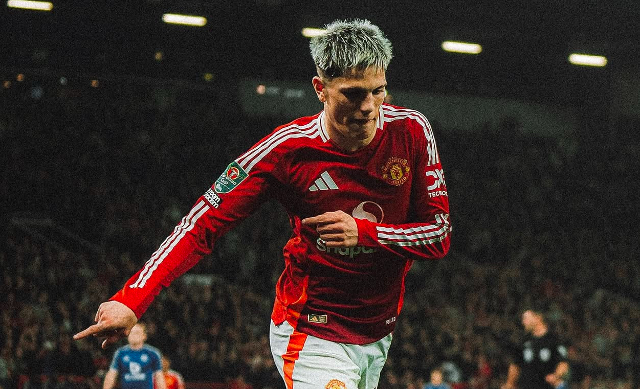 Liverpool Hancurkan Transfer Alejandro Garnacho ke Chelsea, The Reds dan Napoli Inginkan Karim Adeyemi 