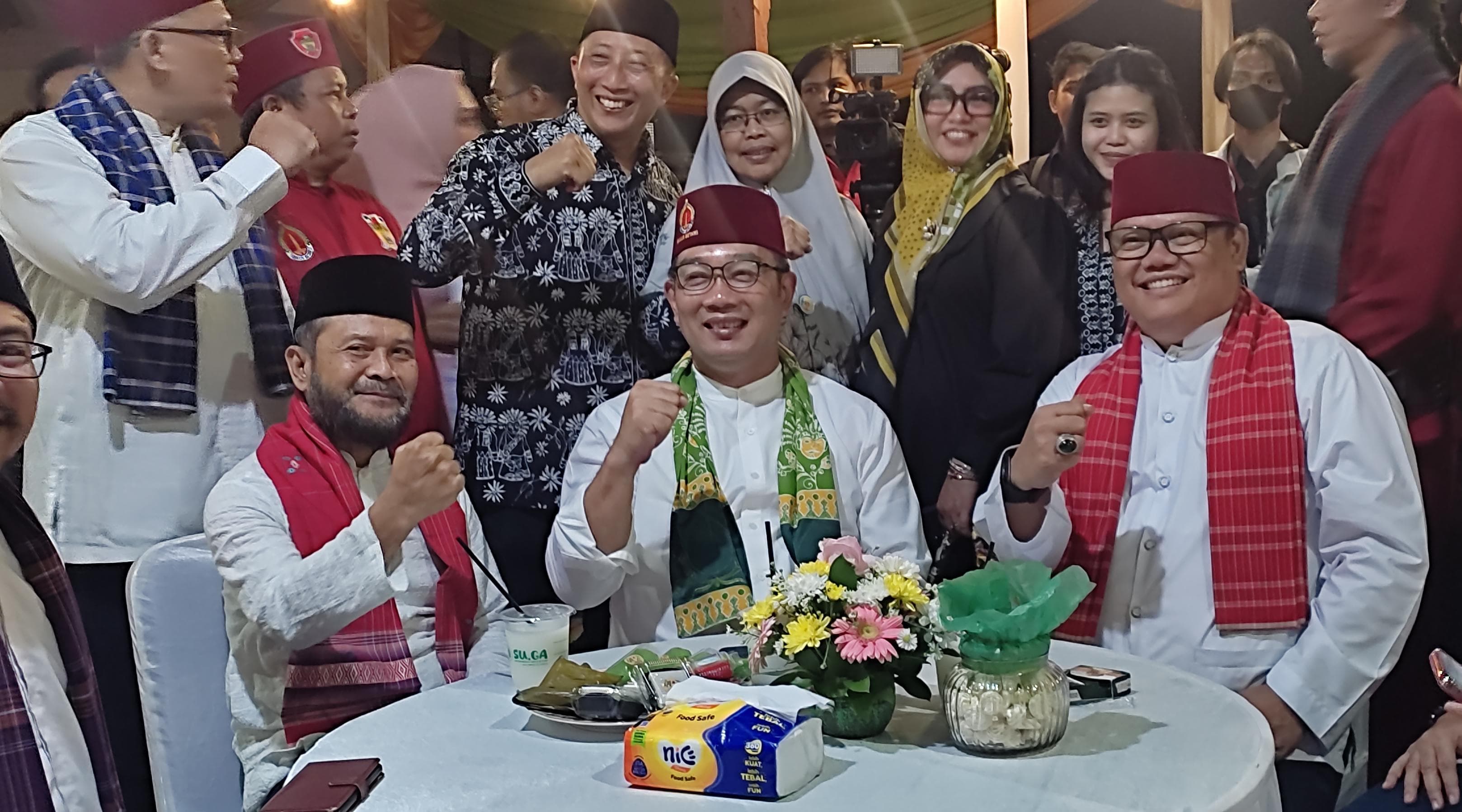 Lanjutkan Safari Politik, Ridwan Kamil Temui Bamus Betawi Bahas Budaya Betawi di Jakarta Baru