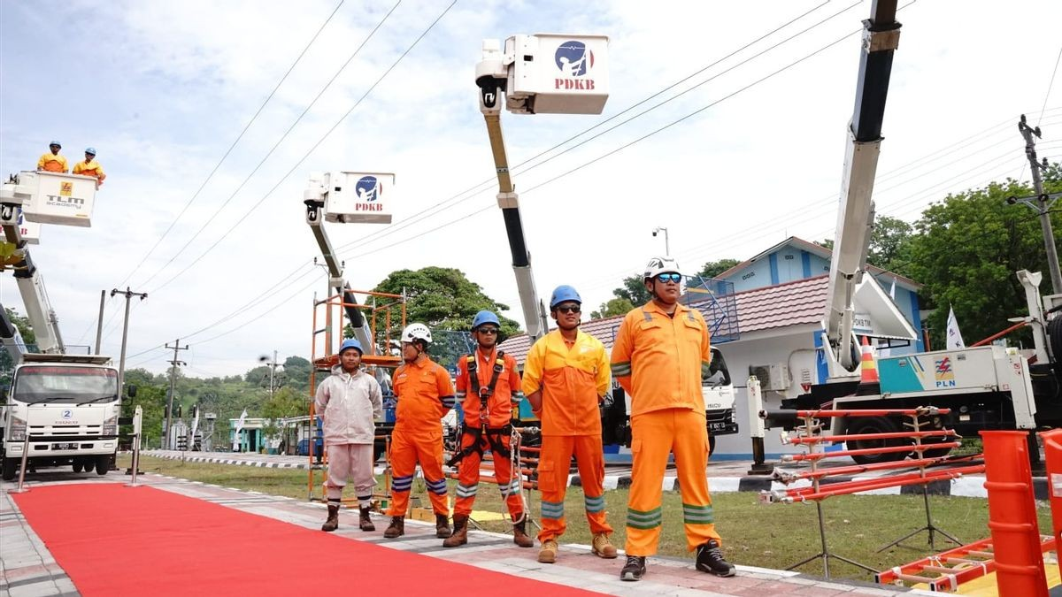 Kisah Heroik Pasukan Elite PDKB PLN di Jatim, Menjaga Rumah Tetap Terang di Tengah Bahaya Tanpa Pemadaman