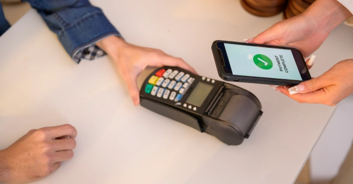 Gen Z Udah Move On dari Dompet? Ini Alasan Mereka Pilih Cashless!