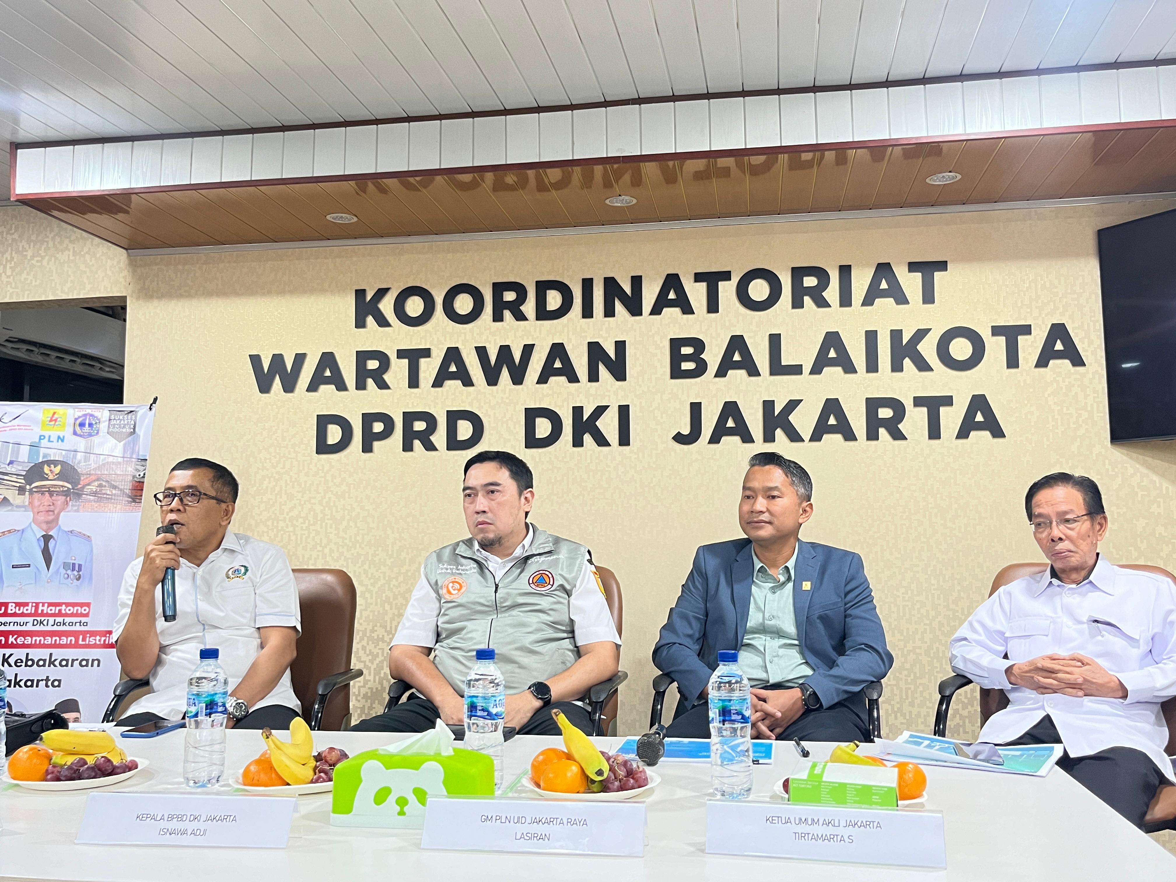 DPRD DKI Telah Bentuk Berbagai Relawan, Untuk Antisipasi Kebakaran di Jakarta