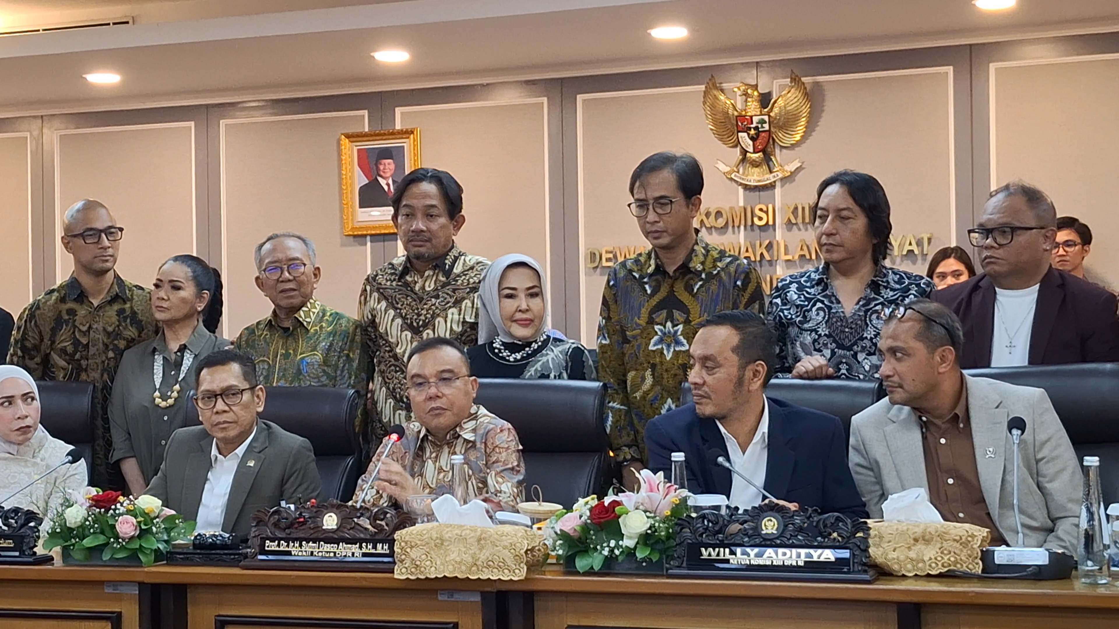 Penarikan Royalti Musik Dibekukan, DPR RI Gandeng Musisi dan LMKN Revisi UU Hak Cipta