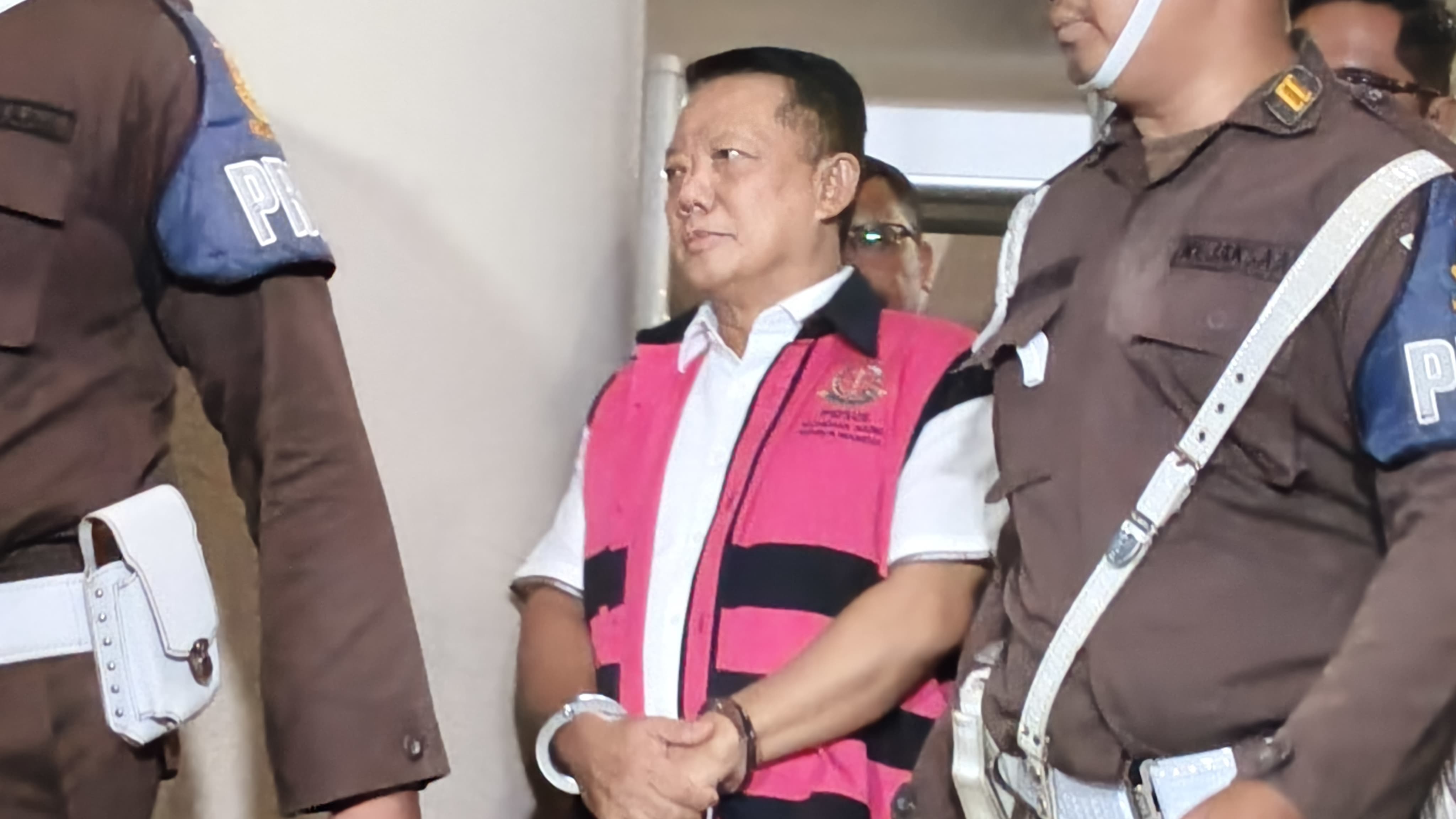 Besok, Kejagung Limpahkan Berkas Eks Jampidsus Febrie dkk ke Kejari Jakarta Selatan