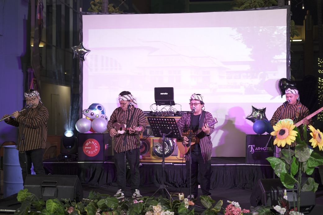 Tiga Tahun, ARTOTEL TS Suites Surabaya Rayakan Perjalanan Penuh Warna dan Apresiasi