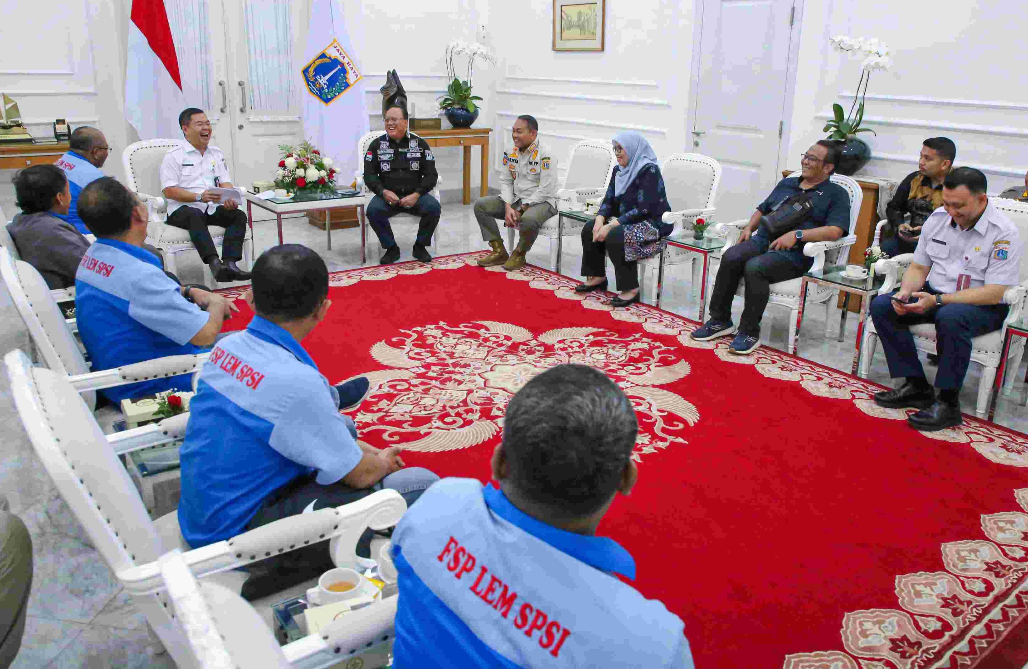 Teguh Setyabudi Bakal Kaji Tuntutan SPSI terkait Kenaikan UMP 8 Persen