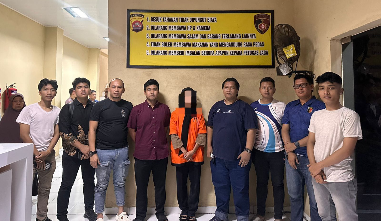 Terbuai Cinta Buta, Staf Media Prabowo Jadi Korban Love Scamming: Rp48 Juta Melayang