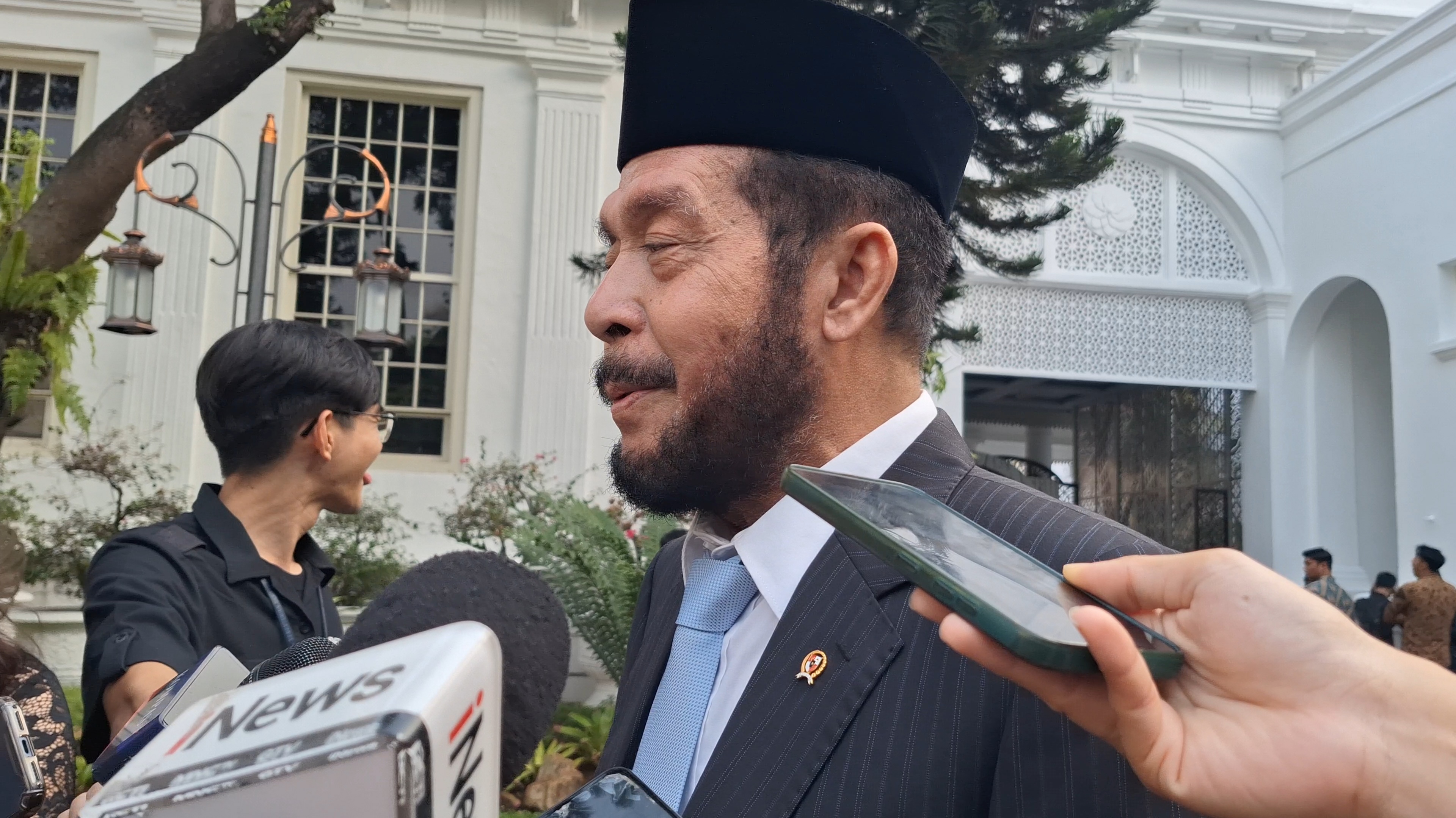 Anwar Usman Ogah Komentar soal Gugatan Ijazah Gibran: Saya Tak Mau Intervensi