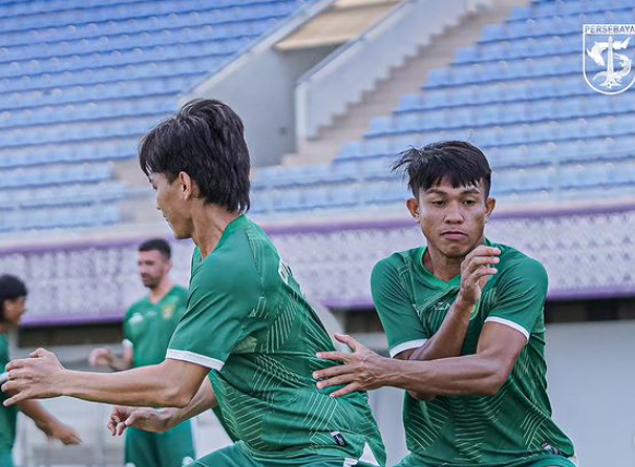 Starting Line-Up Persita vs Persebaya, Mikael Tata Gantikan Reva Adi 