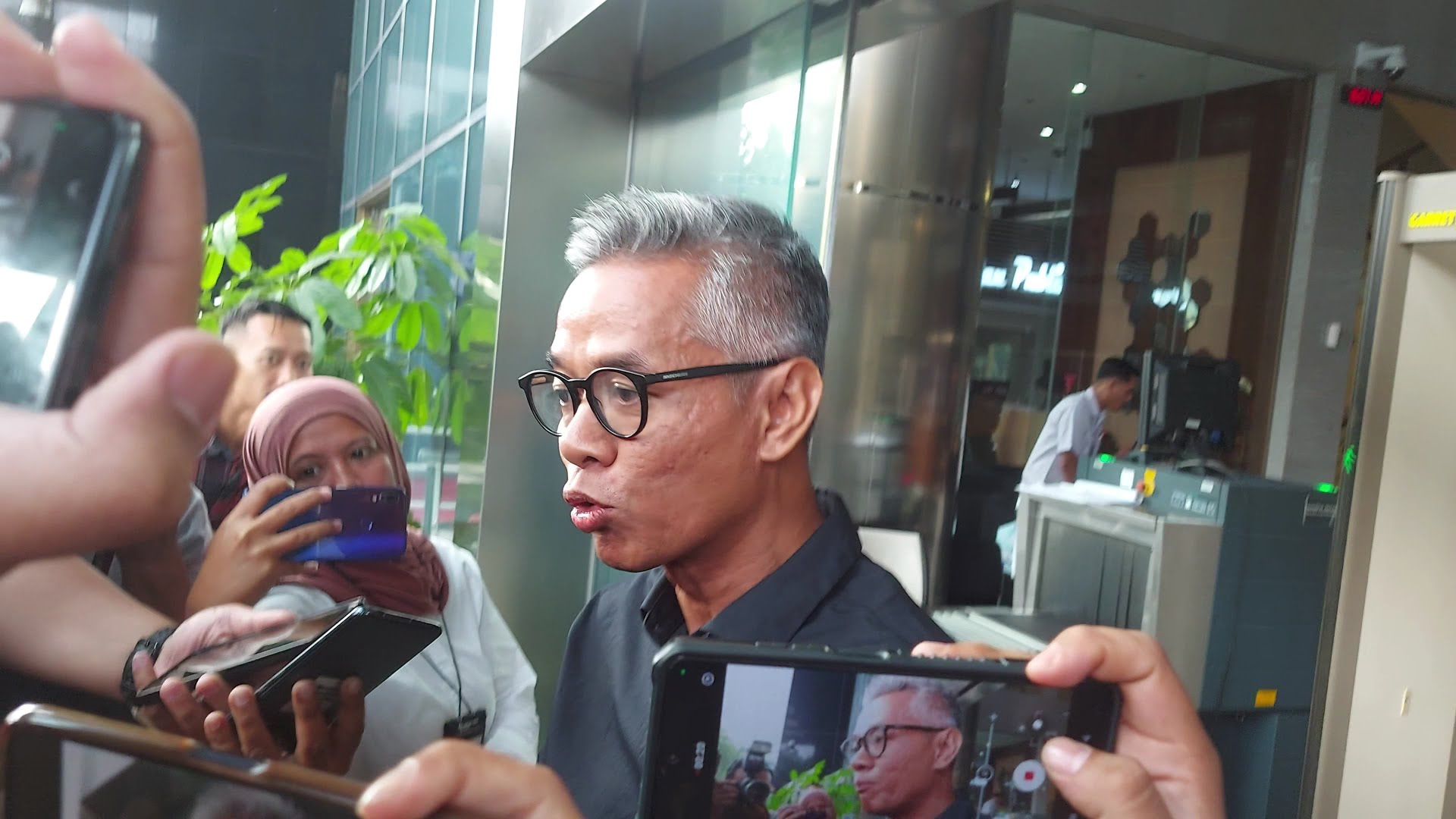 KPK Dalami Peran Wahyu Setiawan dalam Kasus Suap Hasto-Harun