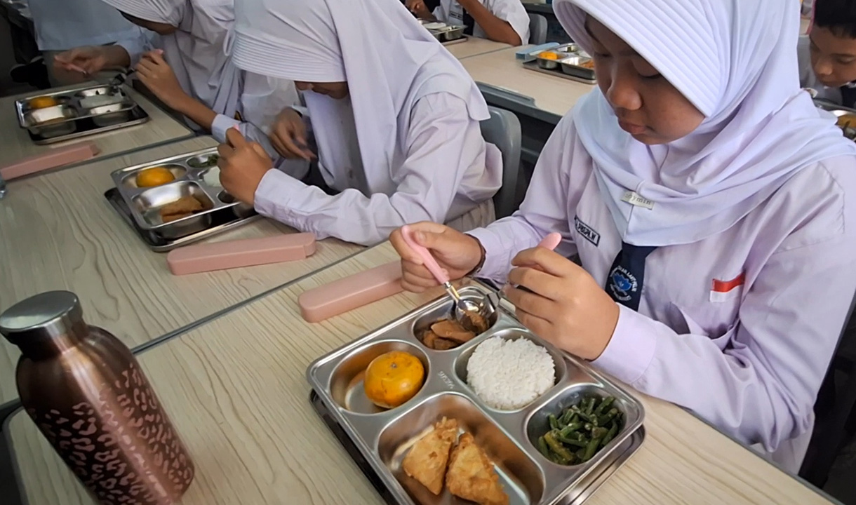 BGN Buka Akses Pengaduan MBG, Publik Bisa Lapor ke 127