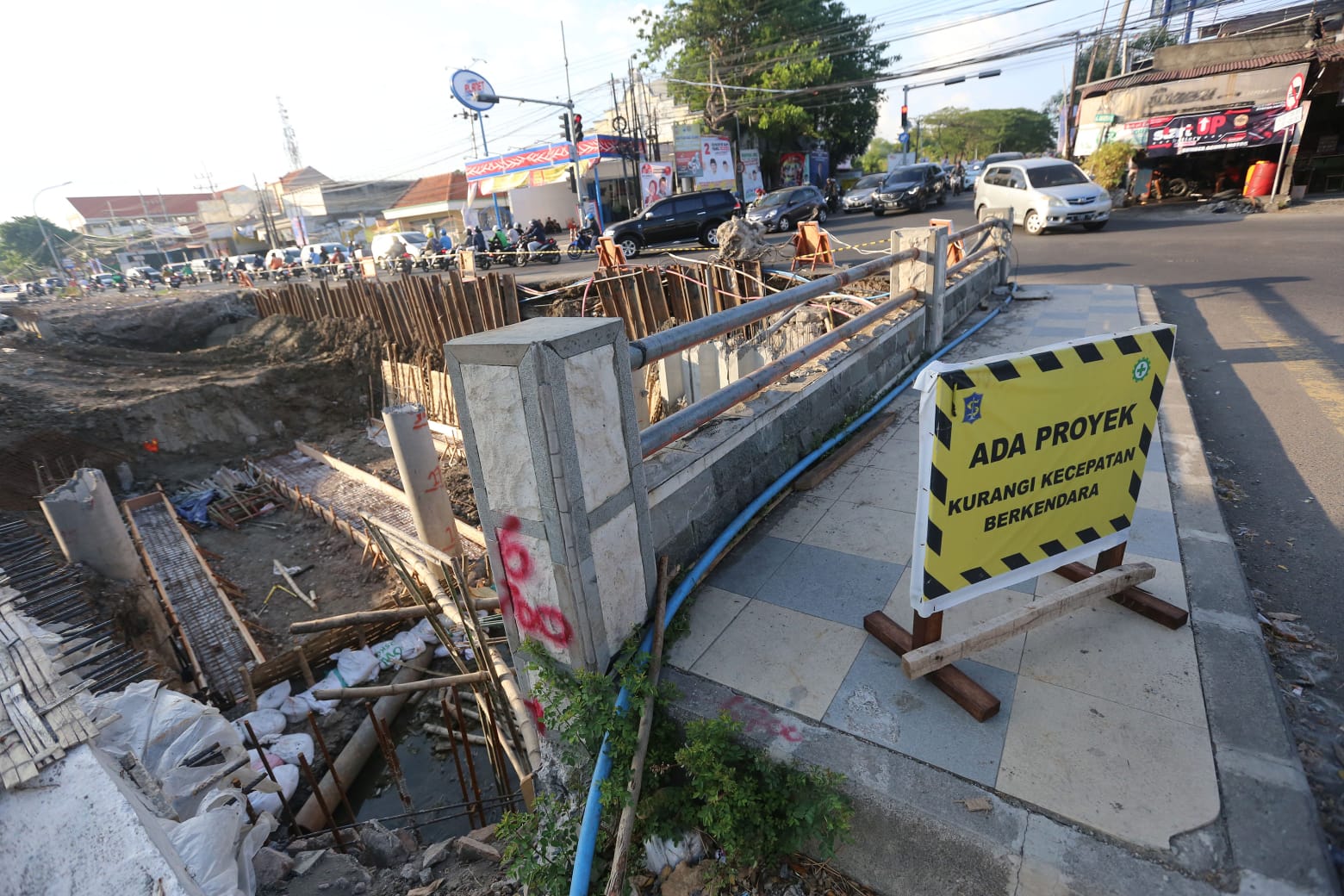 Mengurai Kemacetan Jalan Raya Menganti-Babatan Surabaya, Pemkot Lakukan Ini