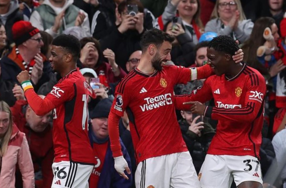 Manchester United vs Sheffield United 4-2: Brace Bruno Fernandes Selamatkan Setan Merah 