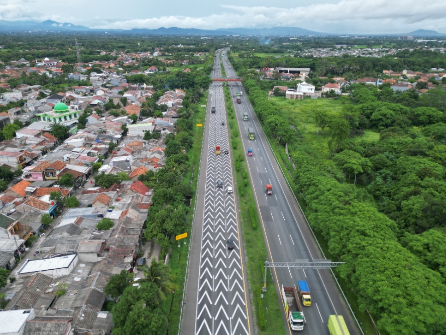 Peringatan BMKG: Cuaca Ekstrem Ancam Puncak Arus Balik Lebaran, Waspada Hujan Lebat!