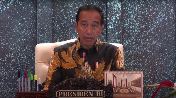 Pimpin Sidang Kabinet Terakhir, Jokowi: Saya Minta Maaf Jika 10 Tahun Ada yang Kurang Berkenan