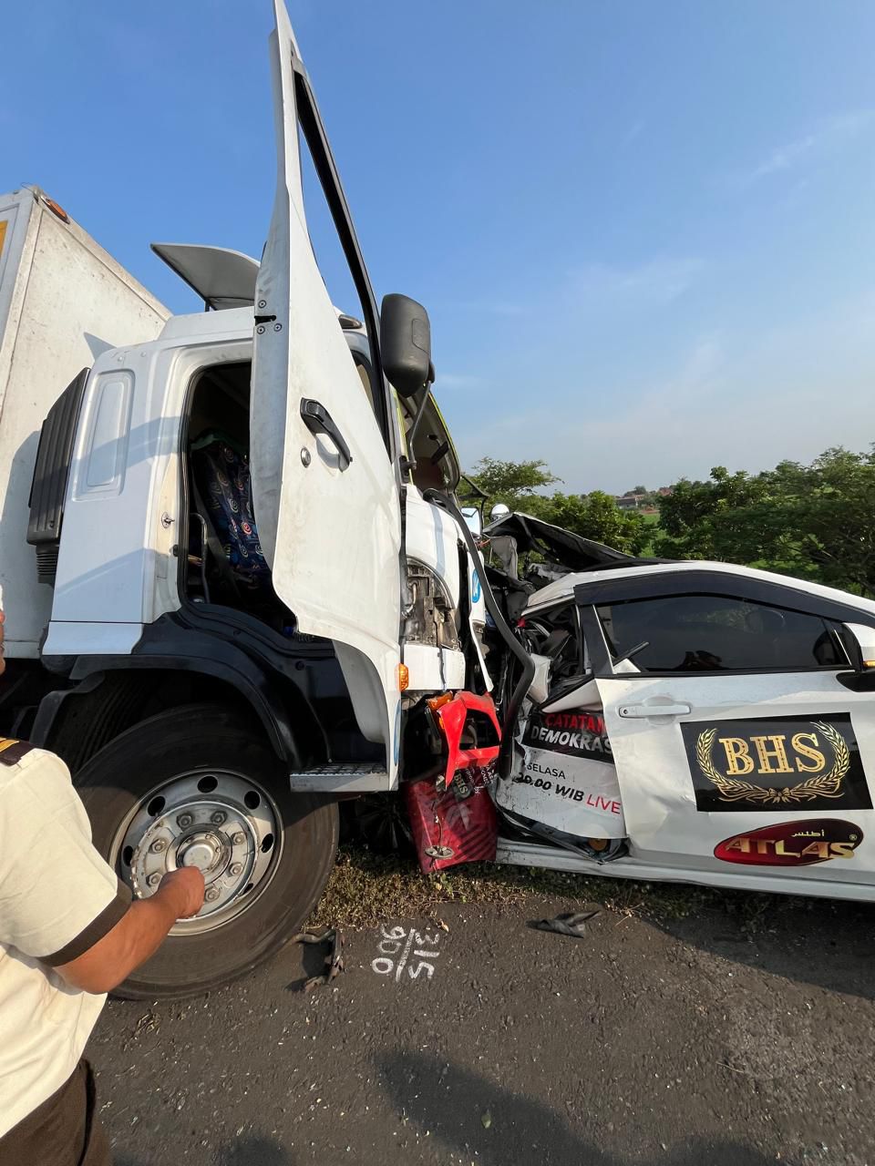 Polisi Ungkap Awal Mula Kecelakaan Mobil Kru TV One di Tol Pemalang, 3 Tewas