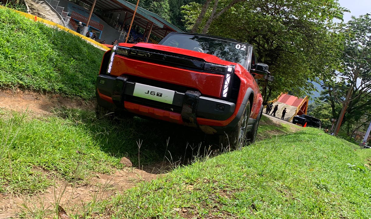 2 Perubahan Chery J6T dari J6 yang Bikin Berkendara Makin Seru dan Percaya Diri di Semua Kondisi Medan