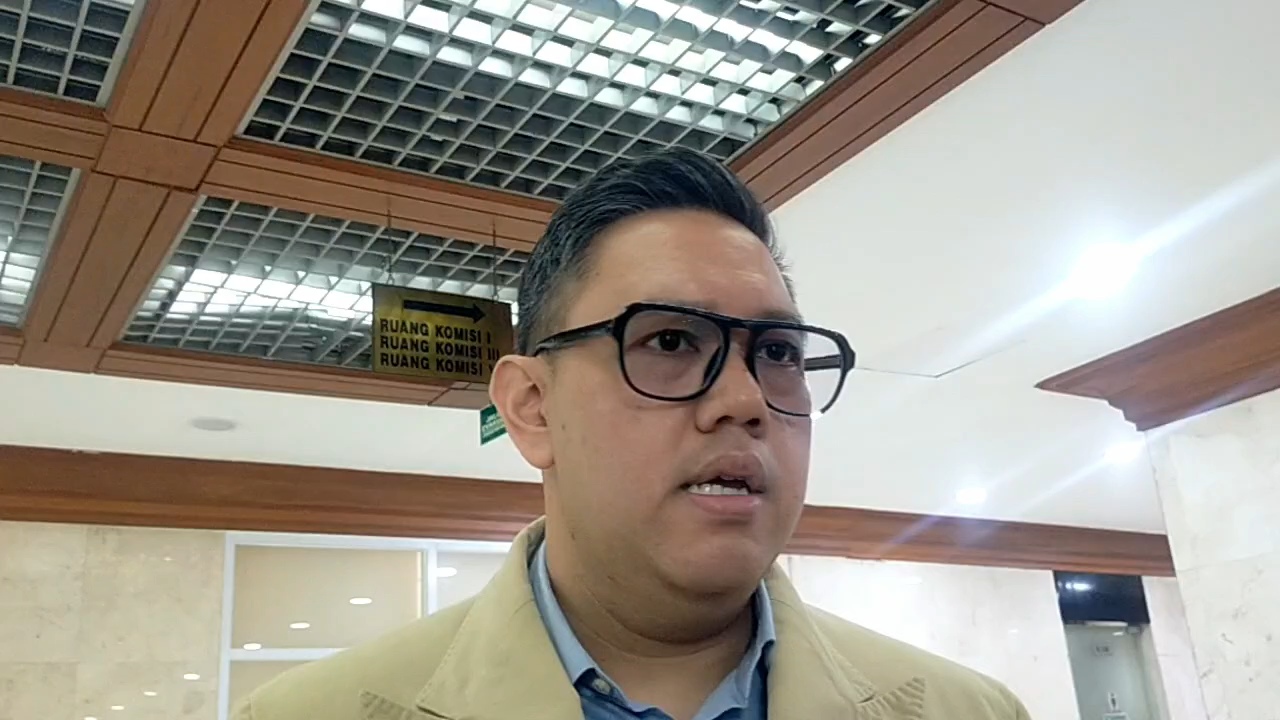 Komisi I DPR Dave Laksono Desak Transparansi Kasus Teror Air Keras Aktivis KontraS