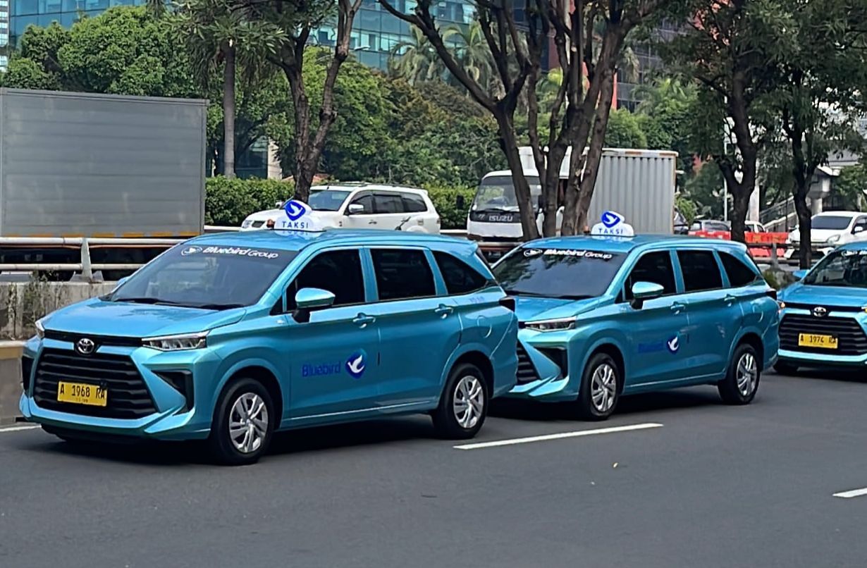 Bluebird Operasikan Armada Ramah Lingkungan Berbasis EV dan CNG, Kurangi Emisi Karbon Hingga 188.000 Ton