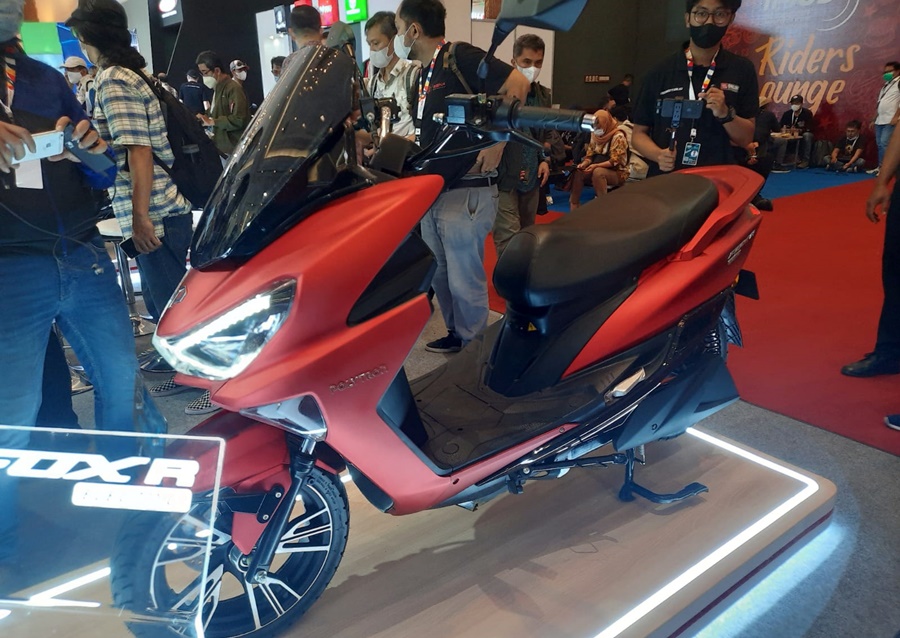 IMOS 2022: Kenalin Motor Listrik Polytron Fox-R, Kecepatannya Bisa Tembus 130 Km Per Jam