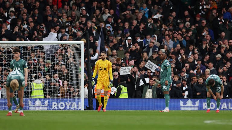 Fulham vs Tottenham 2-0: The Lilywhites Tersungkur di Craven Cottage