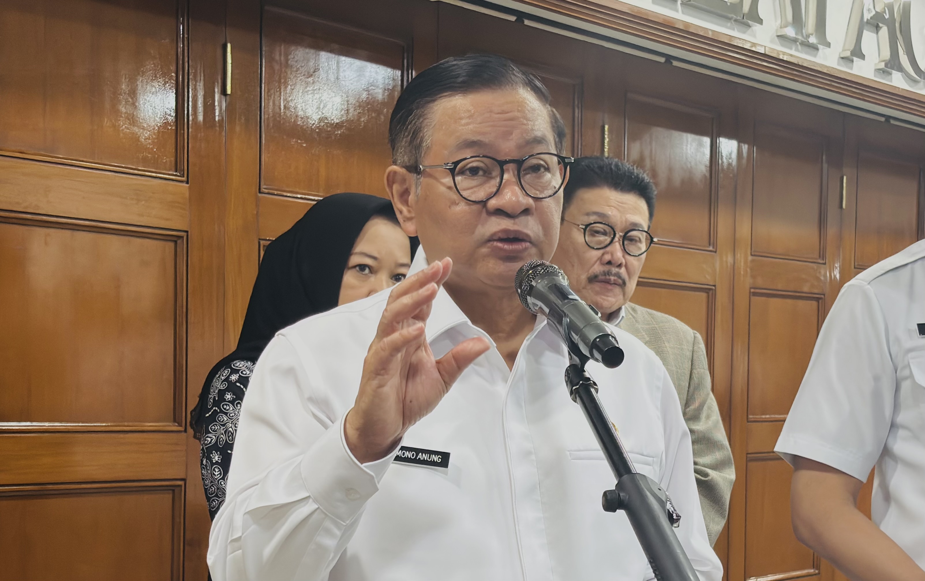 Pramono Larang Rumah Baru Pakai Atap Seng, Dukung Gentengisasi Prabowo