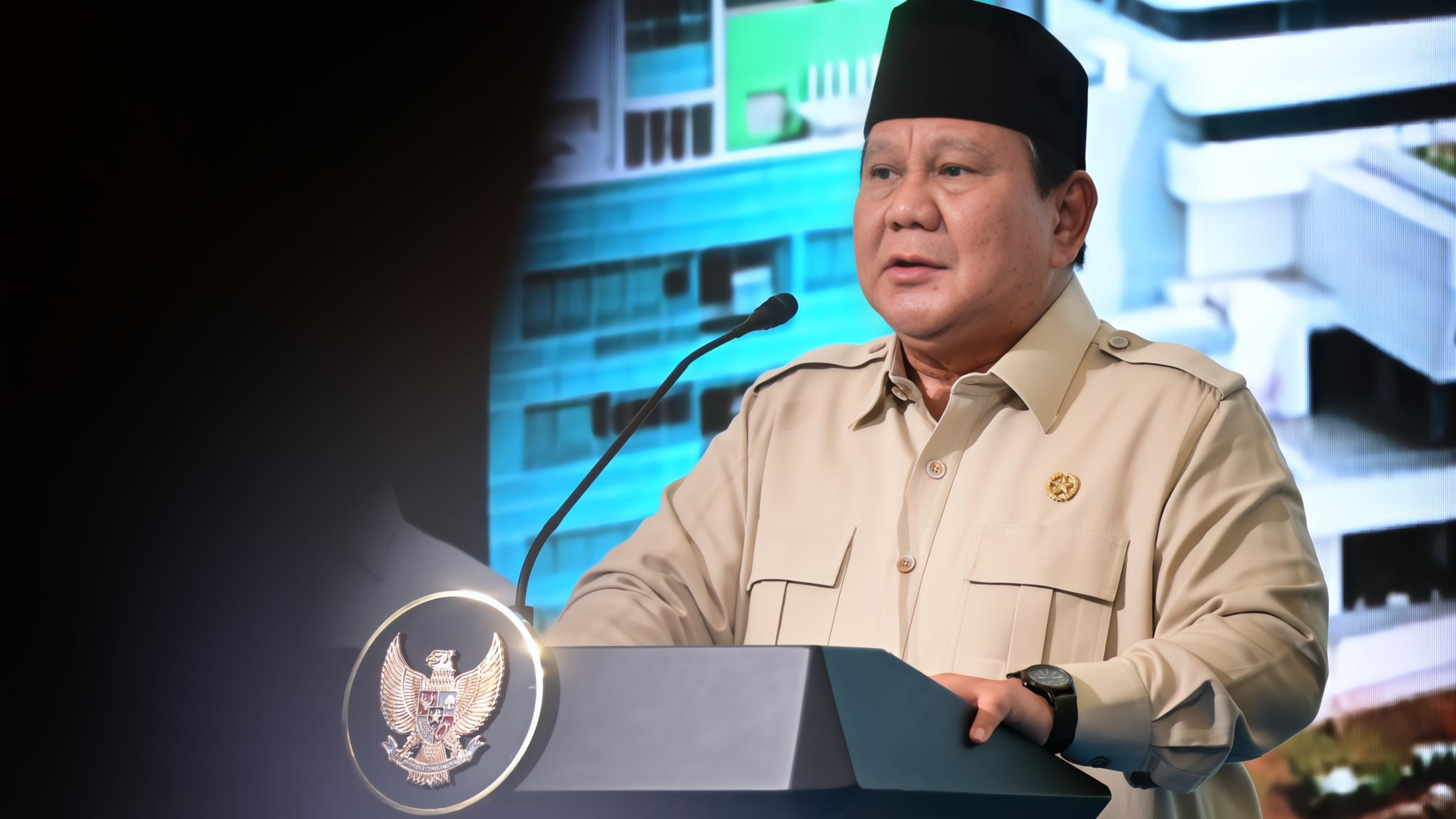 Prabowo Naikkan Gaji PNS Guru, Dosen, TNI-Polri hingga Pejabat Negara