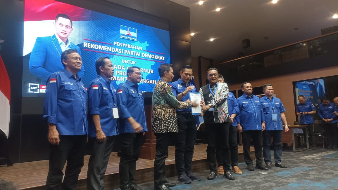 Partai Demokrat Serahkan Surat Rekomendasi untuk 52 Pasangan Pilkada 2024