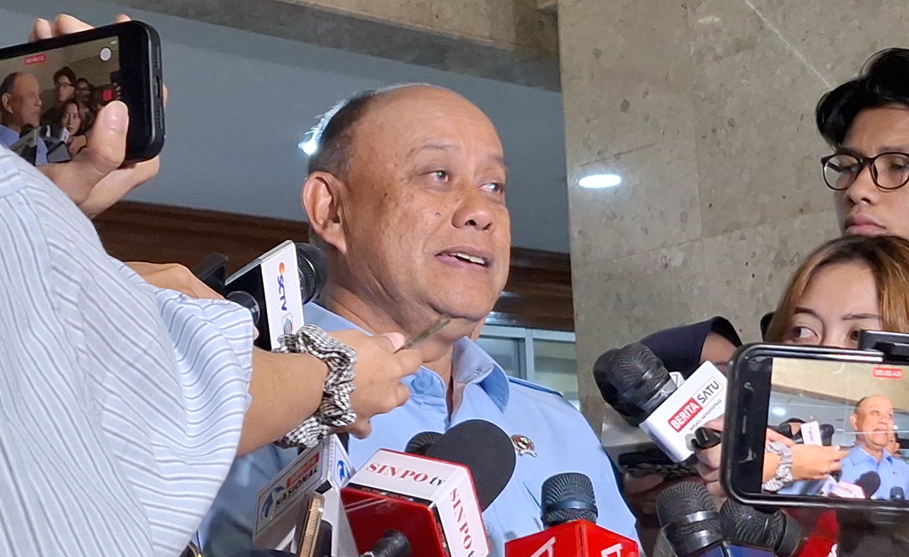 DPR Usul Mobil Pengantar Makan Bergizi Gratis Dipasang GPS, BGN Setuju!