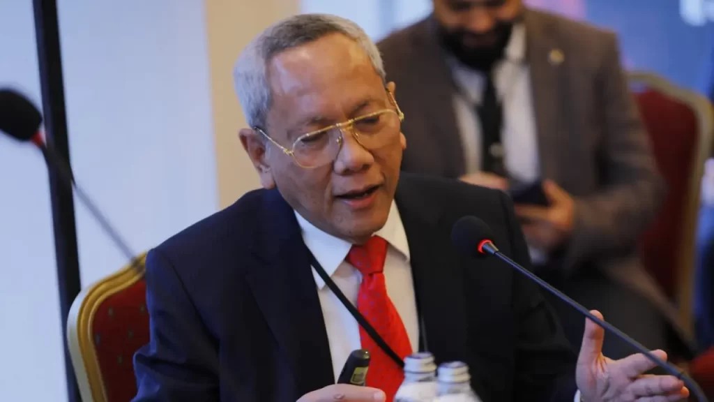 Pakar Kritisi Rencana Tunjangan Rp30 Juta Hanya untuk Dokter Spesialis, Tenaga Kesehatan Lain Tidak Dapat