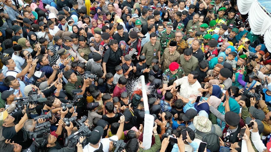 Menjelang Akhir Tahun, Prabowo Beri Hadiah Sumur Bor Bagi Warga Selatan Sukabumi