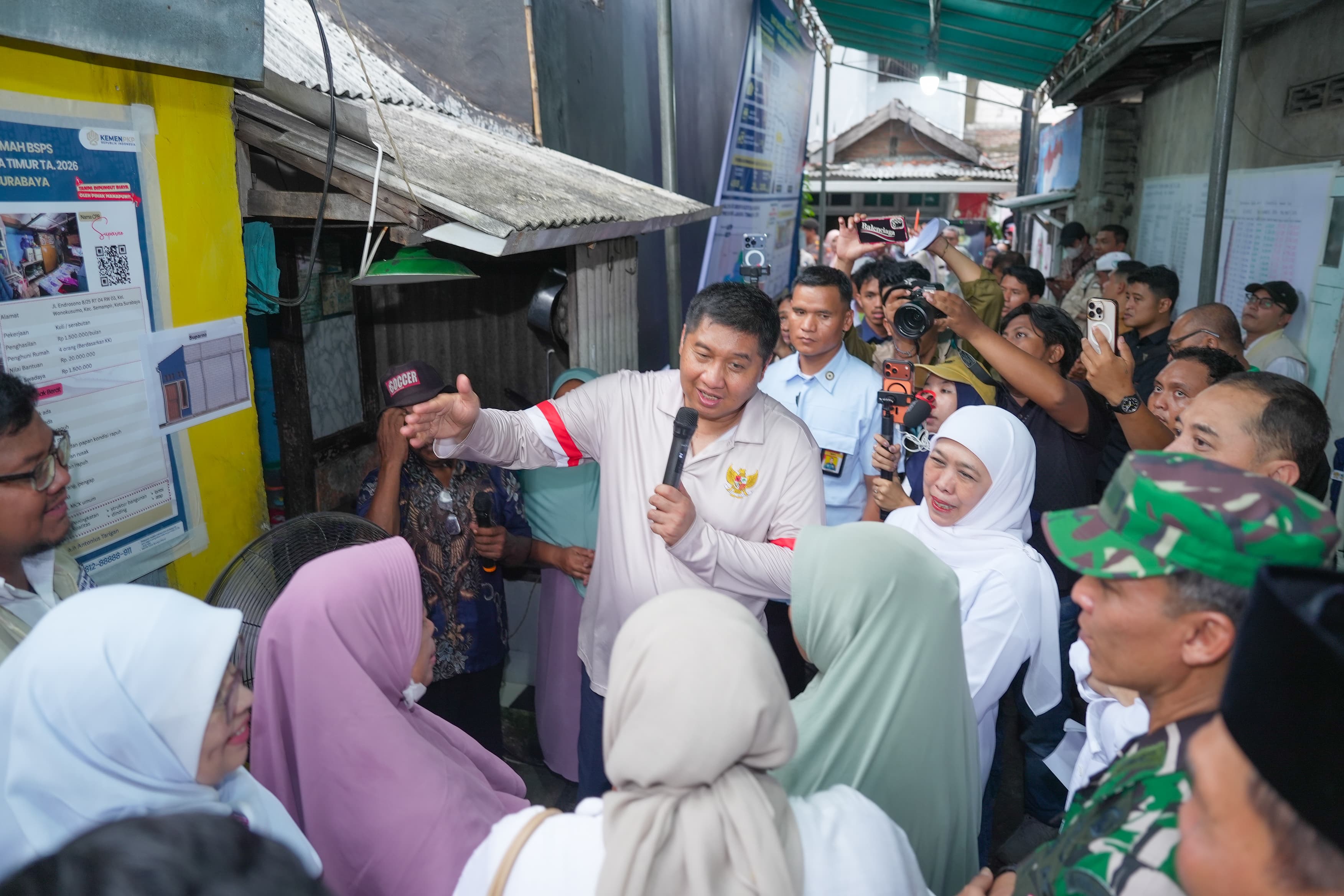 Khofifah Dampingi Menteri Maruarar Luncurkan BSPS 33 Ribu Rumah di Jatim