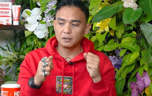 Kabar Buruk! Ramalan Hard Gumay Sebut Artis Inisial D Bakal Hancur dan Merosot di 2026